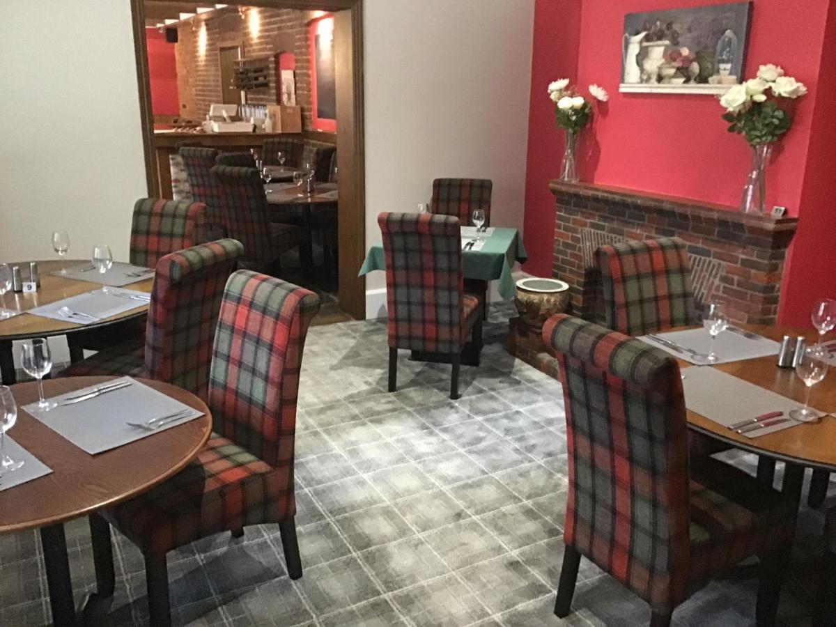 Le Chateau Bed and breakfast